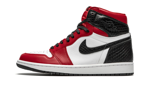 Air Jordan Retro 1 High (W) “Satin Snake Chicago”