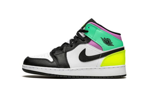 Air Jordan Retro 1 Mid (GS) “Pastel Black Toe”