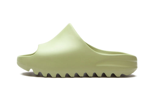 Yeezy Slide (Kids) “Resin”