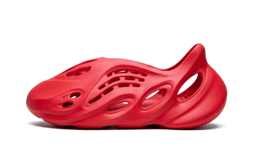 Yeezy Foam Runner “Vermillion”